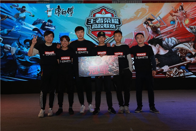 明日CBA末轮解析：排名悬而未决，山东vs辽宁，新疆vs北控将决定走势.