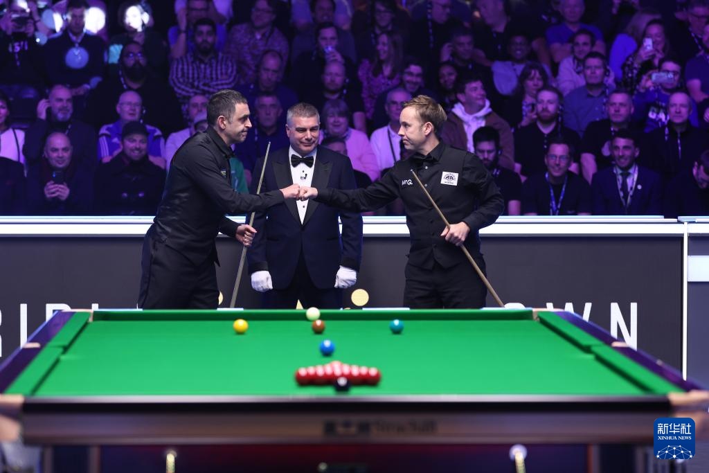 新秀的小伙 新秀的小伙